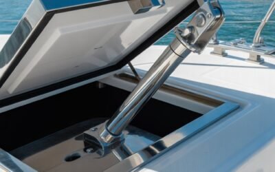 Ultimate Boat Hatch Up & Down Using a Linear Actuator